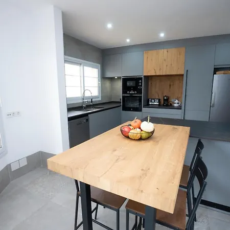 Jarales Menyber Apartman